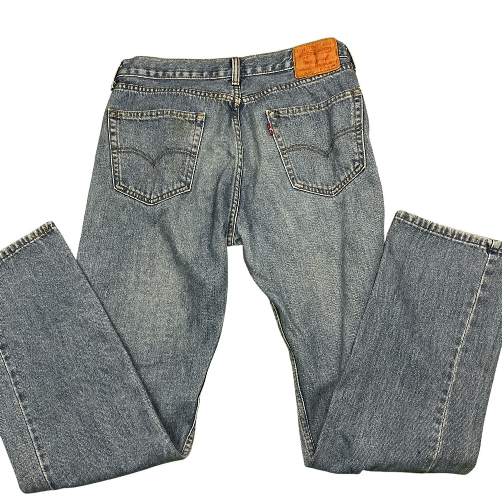 Y2K Levi’s 505 light/medium wash straight leg jeans 32 x 32